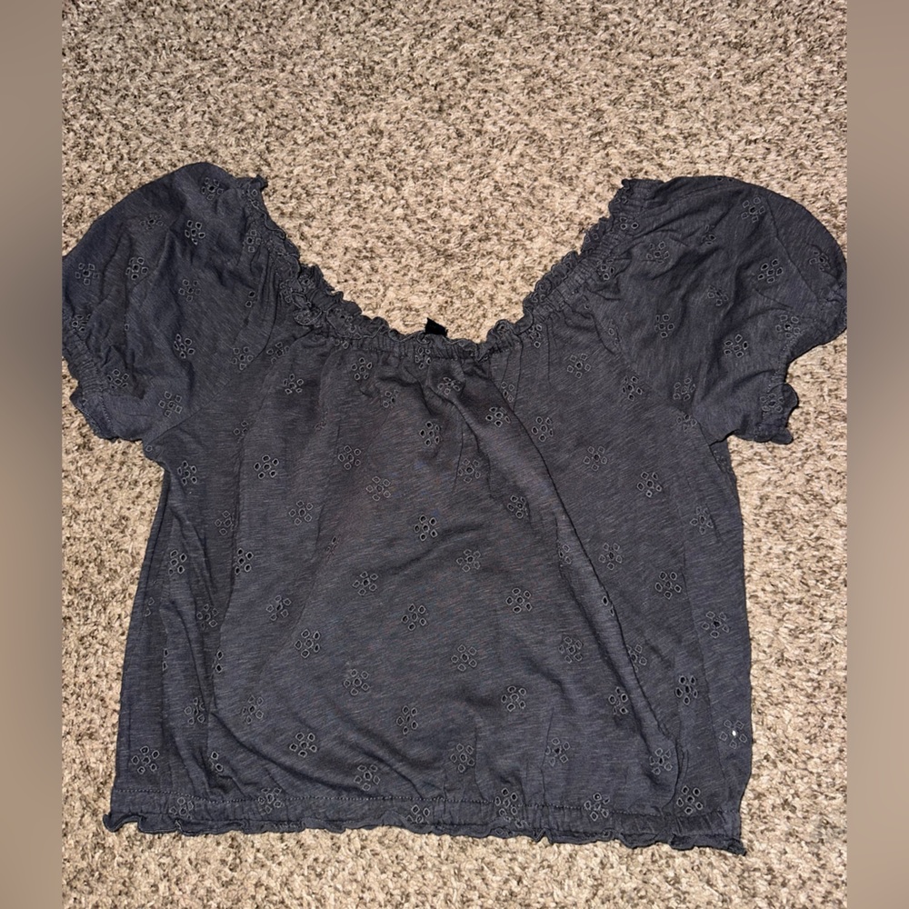 American Eagle Off The Shoulder Crop